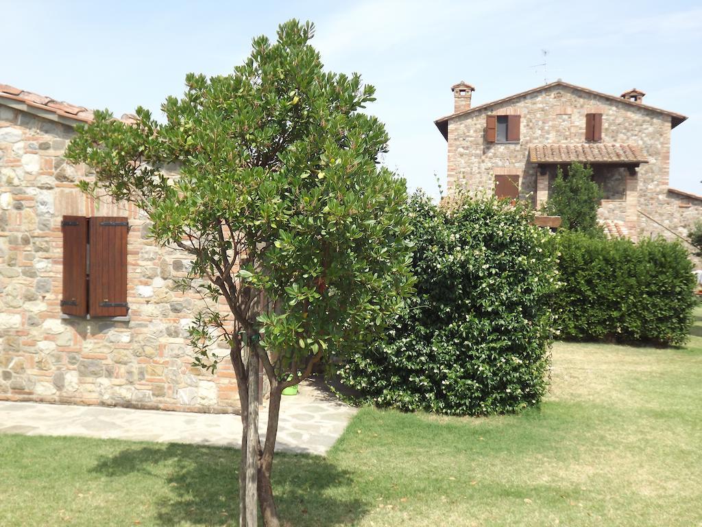 Agriturismo Il Canto Della Gallina Hotell Villastrada  Rum bild