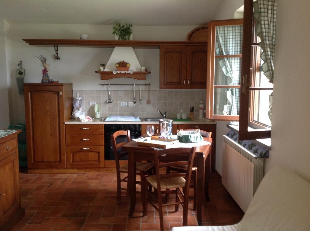 Agriturismo Il Canto Della Gallina Hotell Villastrada  Exteriör bild